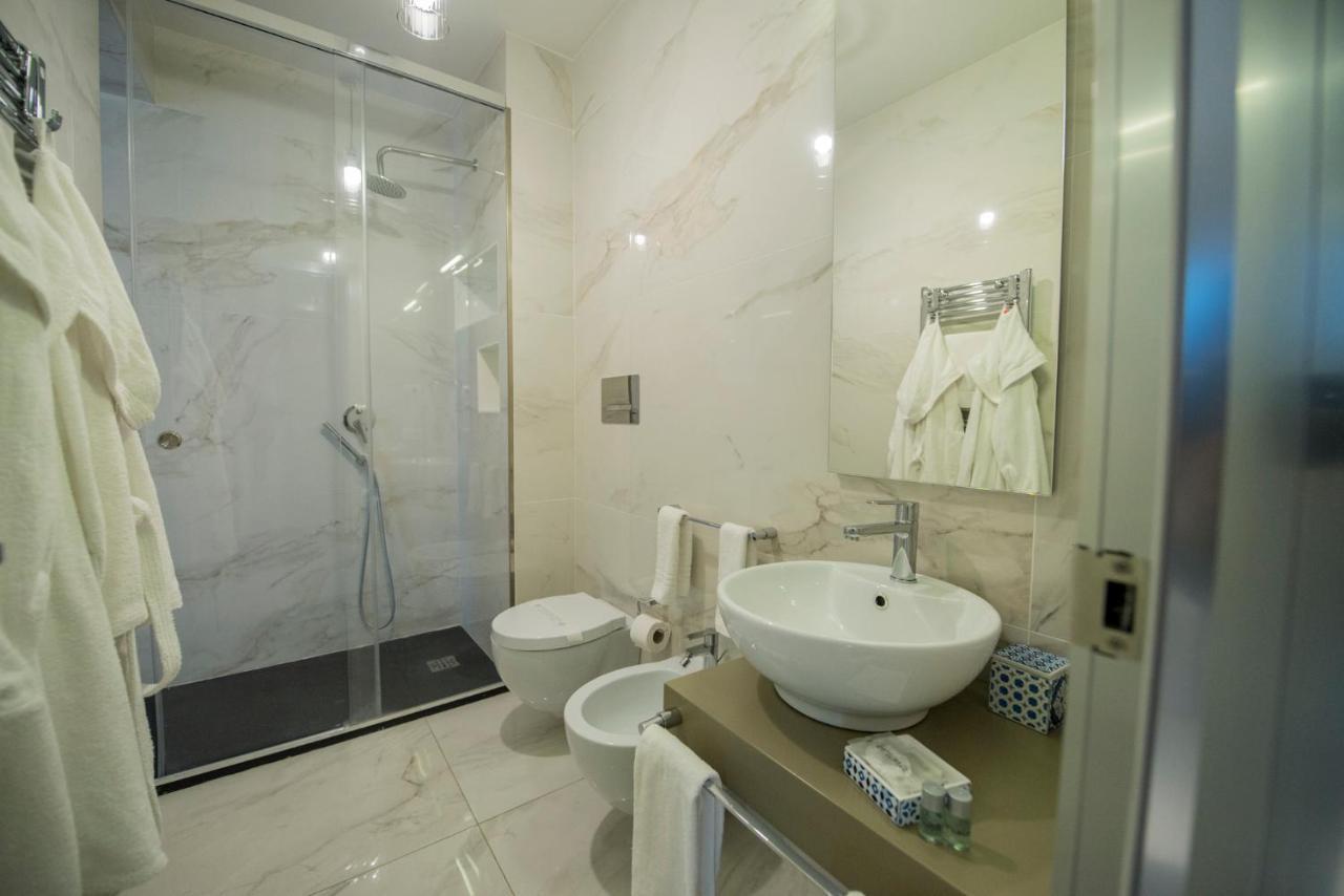 Milazzo Aeolian Sea Port B&B ภายนอก รูปภาพ