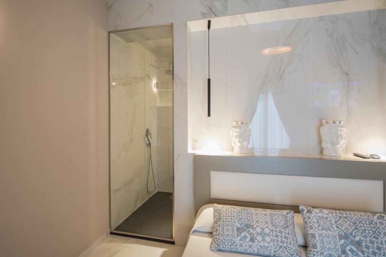 Milazzo Aeolian Sea Port B&B ภายนอก รูปภาพ