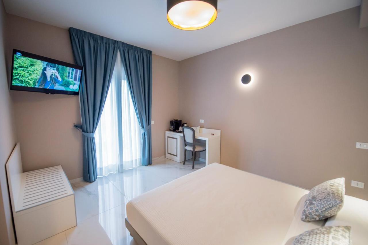 Milazzo Aeolian Sea Port B&B ภายนอก รูปภาพ